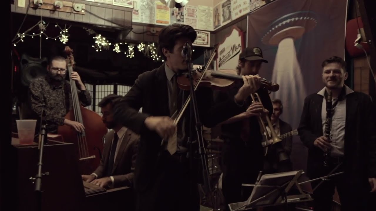 Swing Set performing Onyx Club Spree in New Orleans